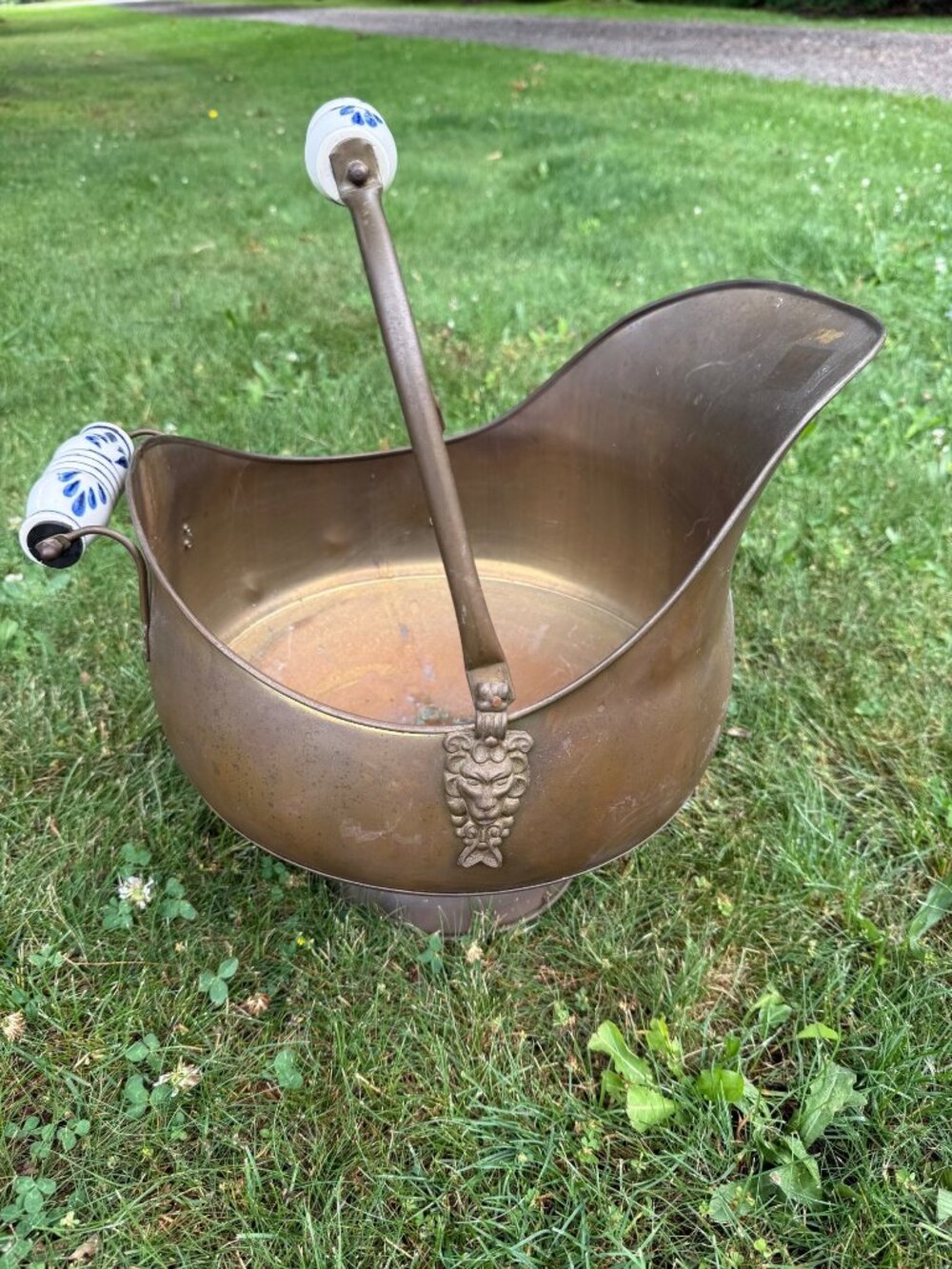Antique Brass Coal Scuttle Bucket Blue White Ceramic Handles Lion Motif